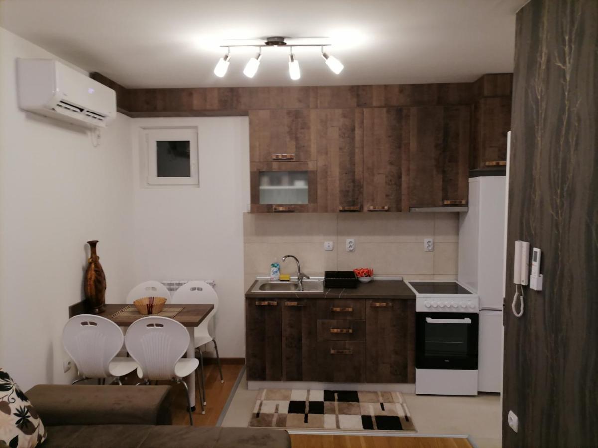 Apartman Ana Ni Екстериор снимка